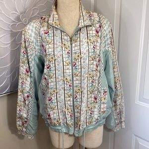 Vintage Silk floral windbreaker leisure jacket size Large